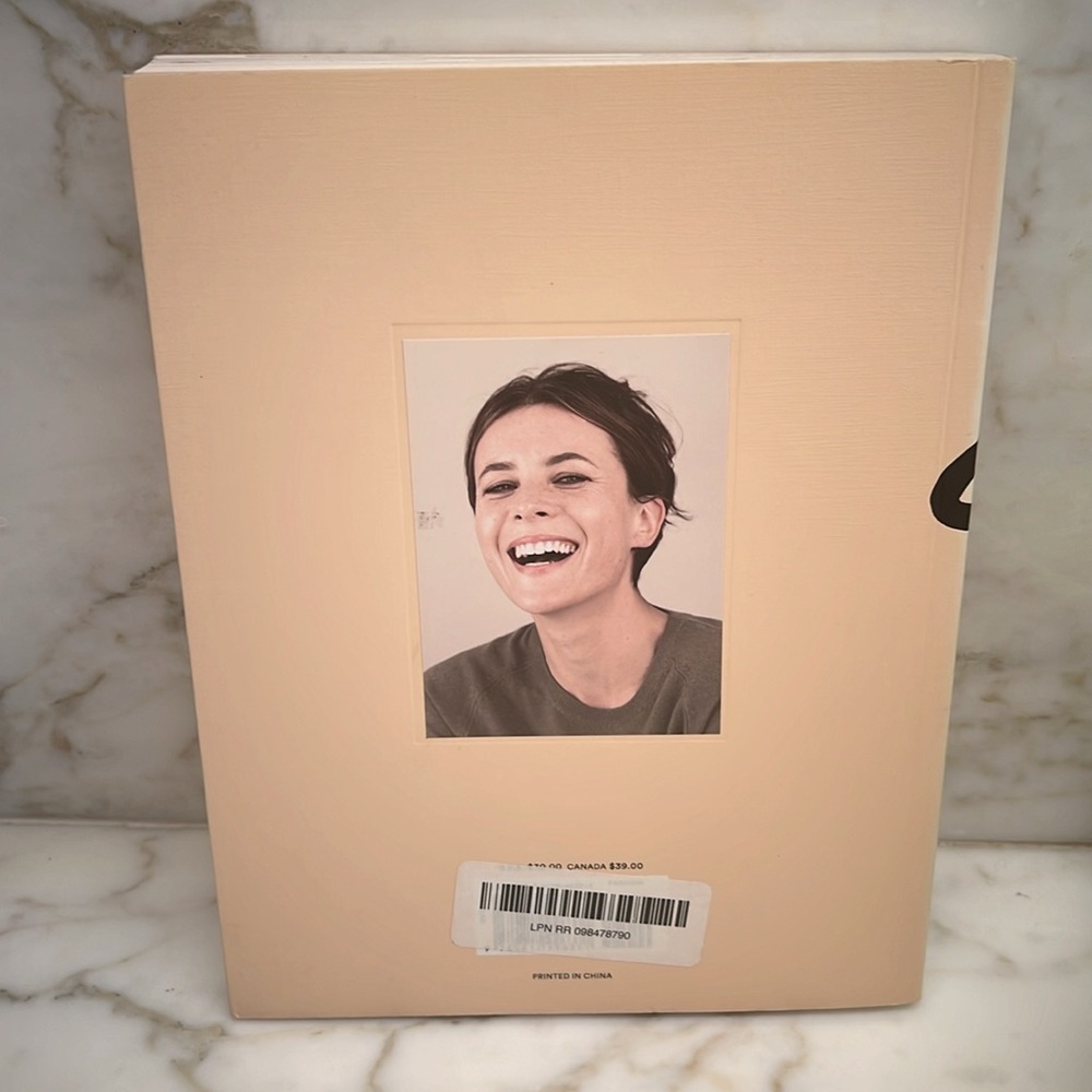 Book: Love x Style x Life - Picture 2 of 6